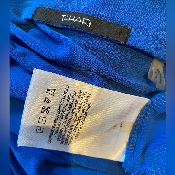 Tahari front zip royal blue top - Picture 3 of 3